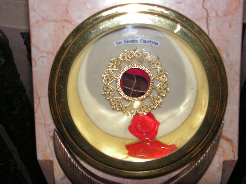 Sanktuarium Miłosierdzia, Łagiewniki, siostra Faustyna Kowalska,relikwiarz