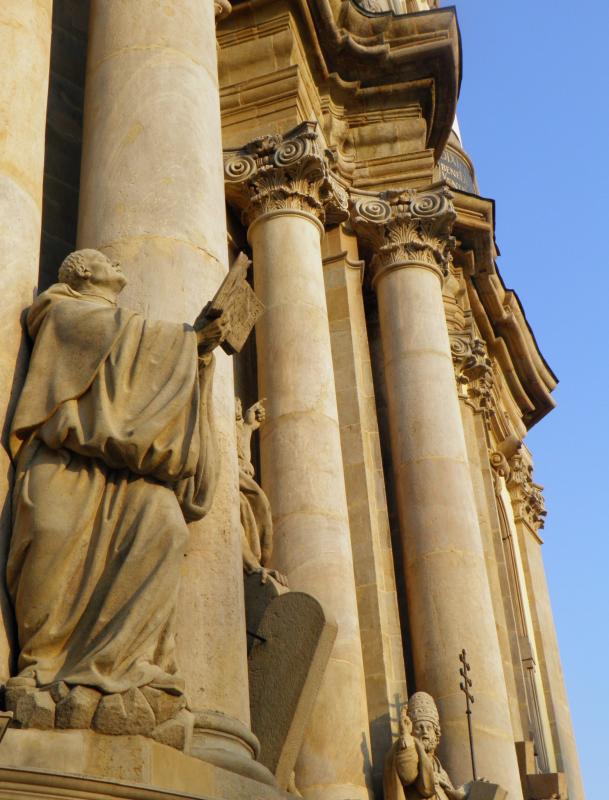 Sanktuarium Matki Bożej Łaskawej, Krzeszów