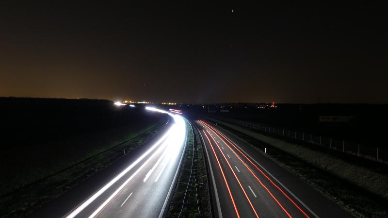 Autostrada nocą