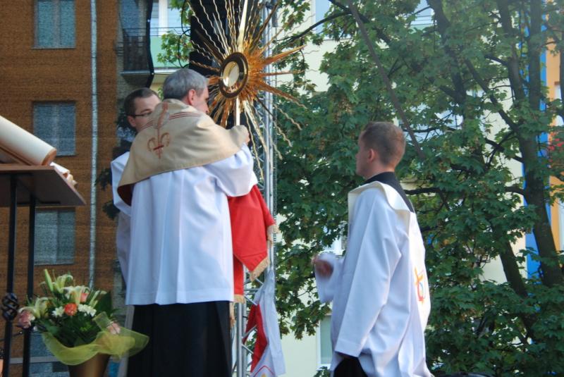 Błogosławieństwo Najświętszym Sakramentem