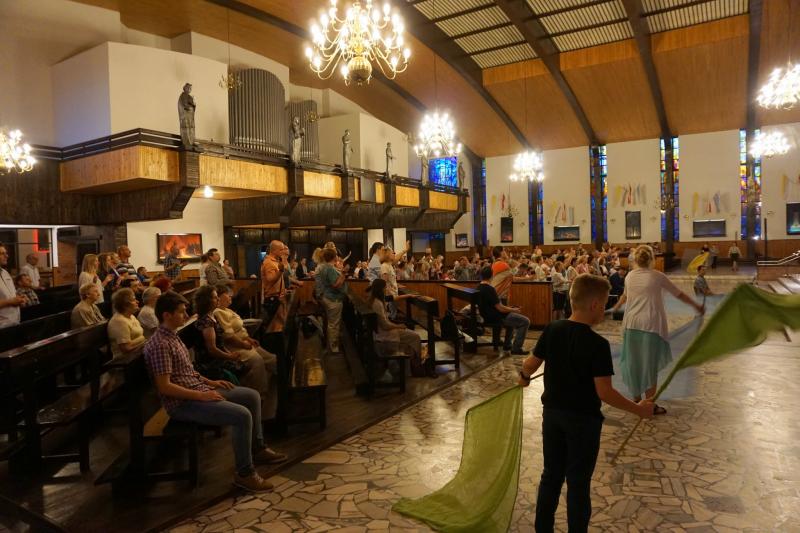 Czuwanie przed Zesłaniem Ducha Świętego, Gliwice-Trynek, par. MB Częstochowskiej