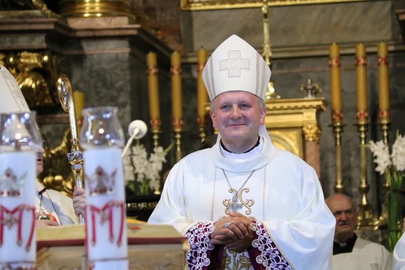 Bp Łukasz Buzun