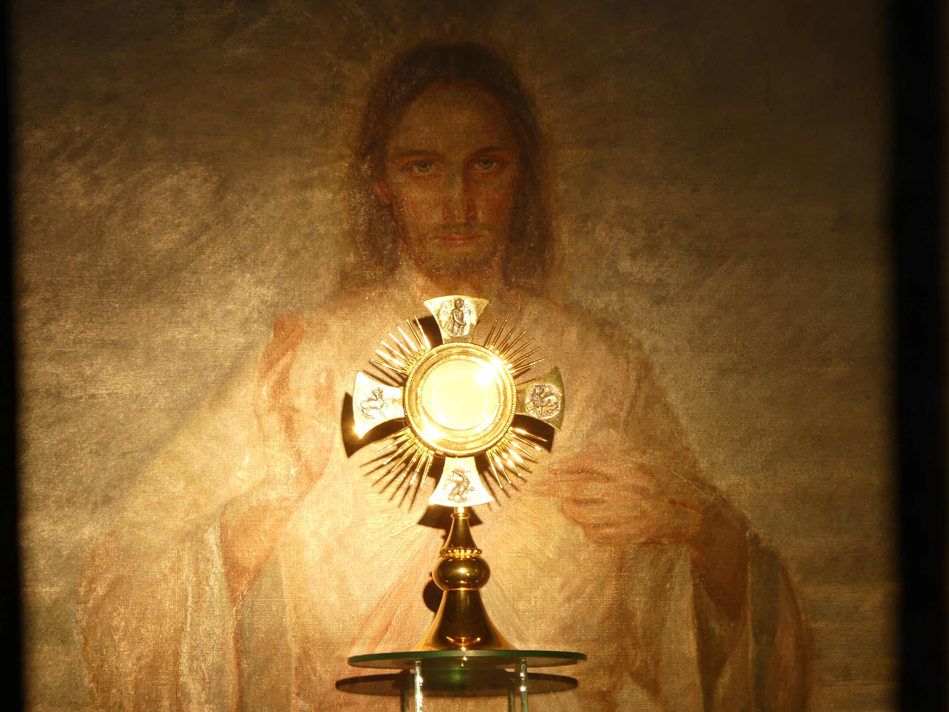 Боже милосердия. Sacrament.